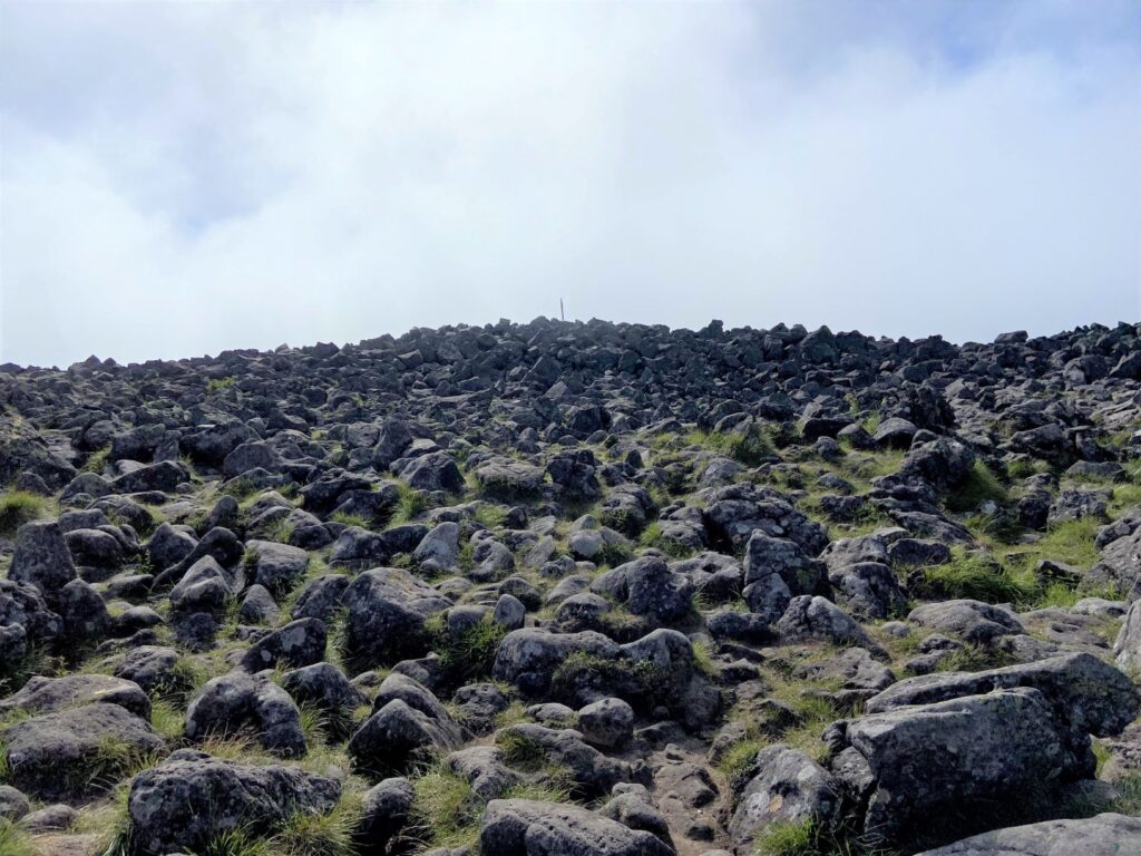 蓼科山山頂