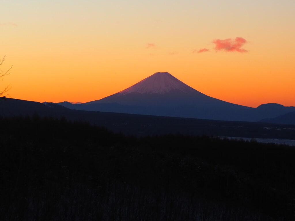 霧ヶ峰　日の出　別荘