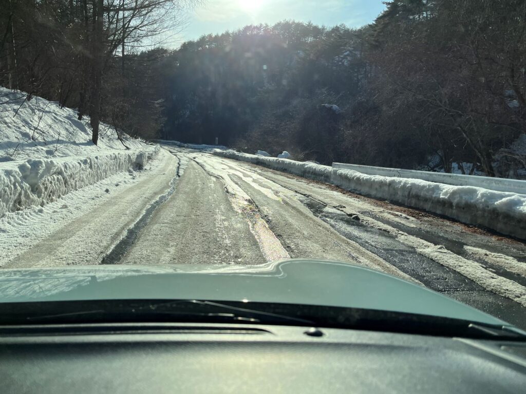 別荘までの道のり
霧ヶ峰高原
積雪情報