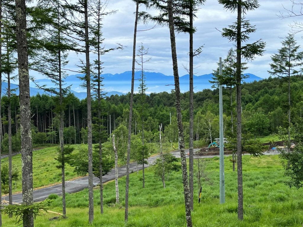 霧ヶ峰　曇空　木曽山脈　中央アルプス　別荘地　南アルプス　赤石山脈