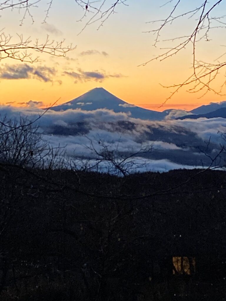別荘からの富士山
富士山の見える別荘地