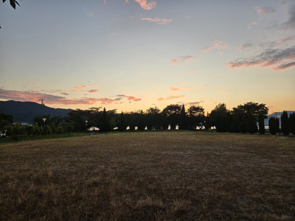 諏訪湖
諏訪湖中央公園