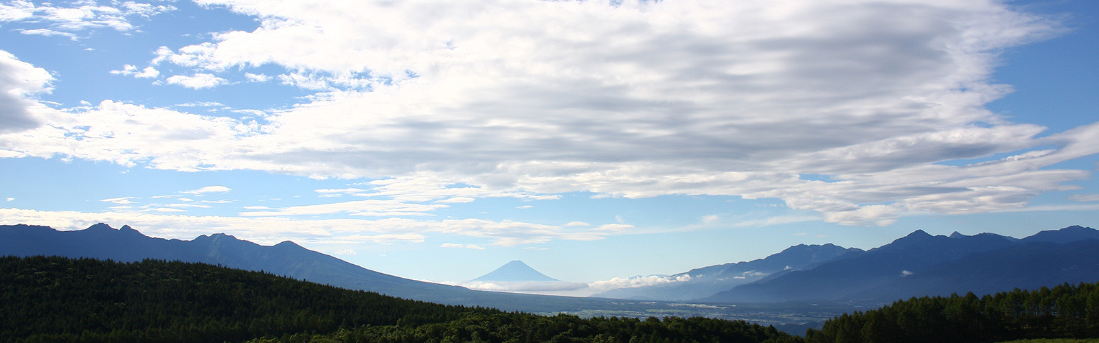 八ヶ岳・富士山の見える別荘地「ビバルデの丘」