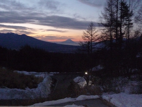 ビバルデの丘 中古
中古別荘
霧ヶ峰別荘