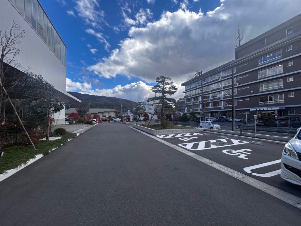 富士見町　キャトルセゾン　
諏訪　観光　休憩
諏訪市　カフェ
企業カフェ