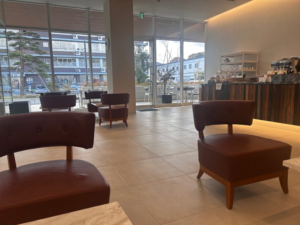 富士見町　キャトルセゾン　
諏訪　観光　休憩
諏訪市　カフェ
企業カフェ　ミクロ発条