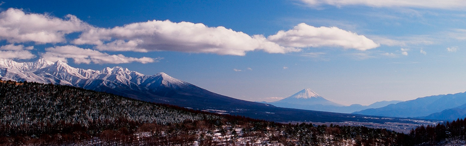 八ヶ岳・富士山の見える別荘地「ビバルデの丘」