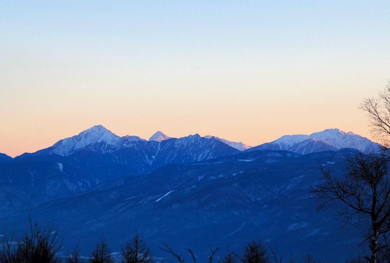 八ヶ岳・富士山の見える別荘地「ビバルデの丘」