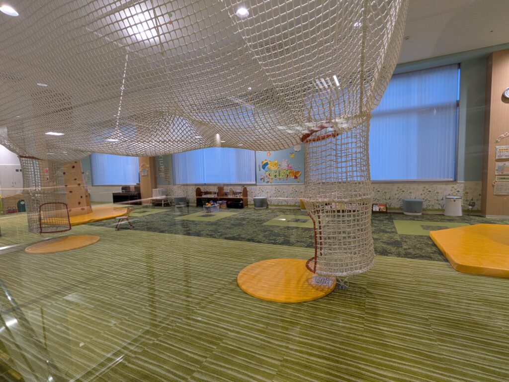 すわっチャオ
キッズコーナー
諏訪移住　
子育て