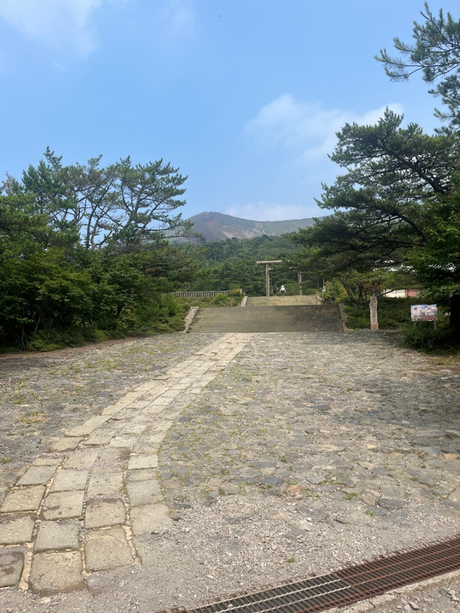 知覧、鹿児島、平和、終戦記念日、霧ヶ峰、ビバルデの丘、霧ケ峰別荘、諏訪市別荘、霧島、焼酎、桜島、西郷隆盛、高千穂、黒豚、鹿児島牛、国分、薩摩切子
