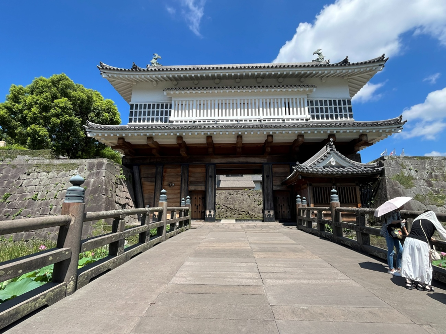 知覧、鹿児島、平和、終戦記念日、霧ヶ峰、ビバルデの丘、霧ケ峰別荘、諏訪市別荘、霧島、焼酎、桜島、西郷隆盛、高千穂、黒豚、鹿児島牛、国分、薩摩切子